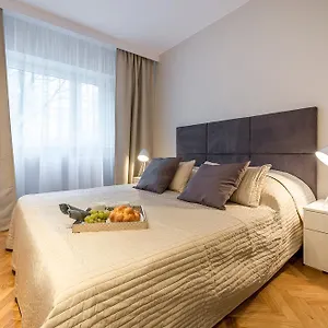 Apartament P&o Emilii Plater 