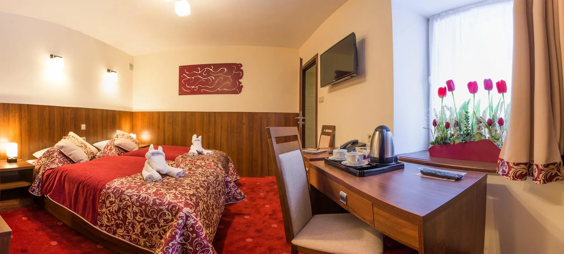 Hotel Alexander Krakov 3*,