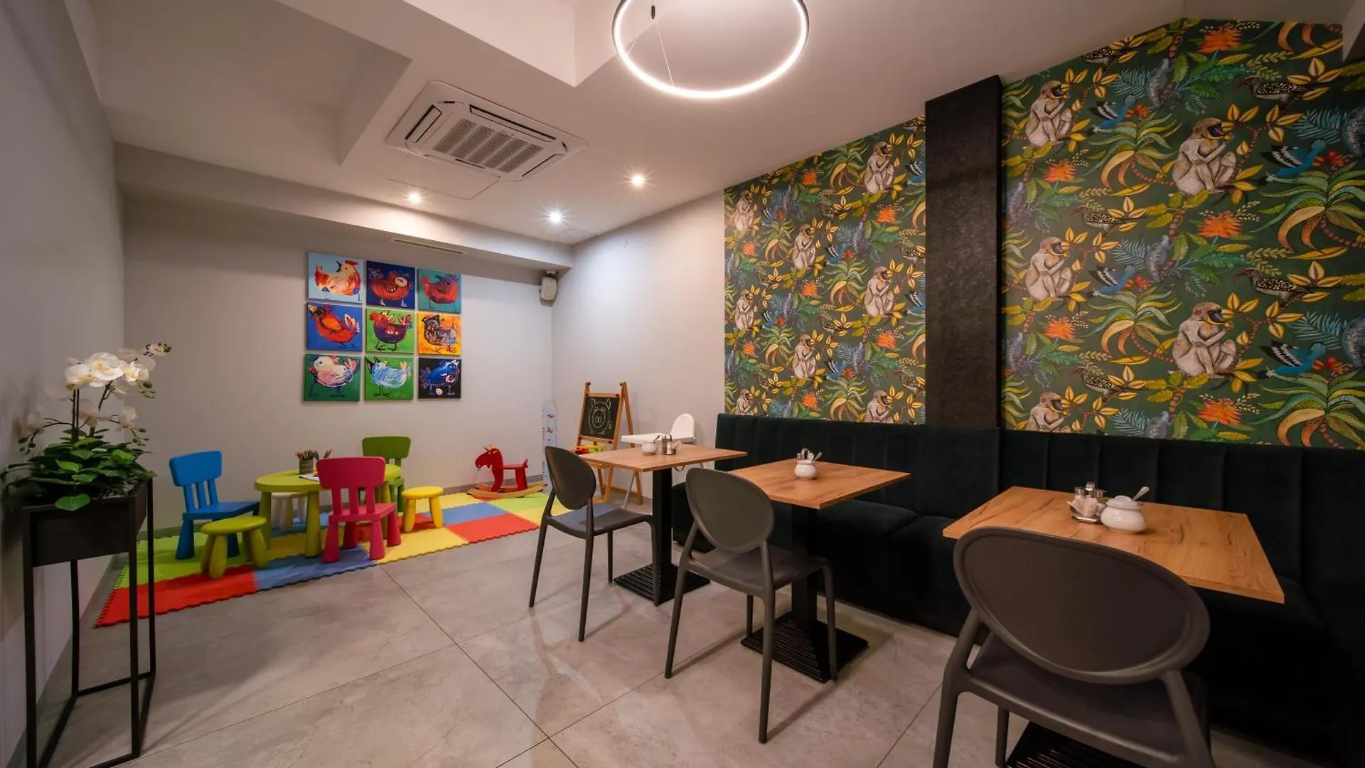 Hotel Alexander Краков 3*,  Польша